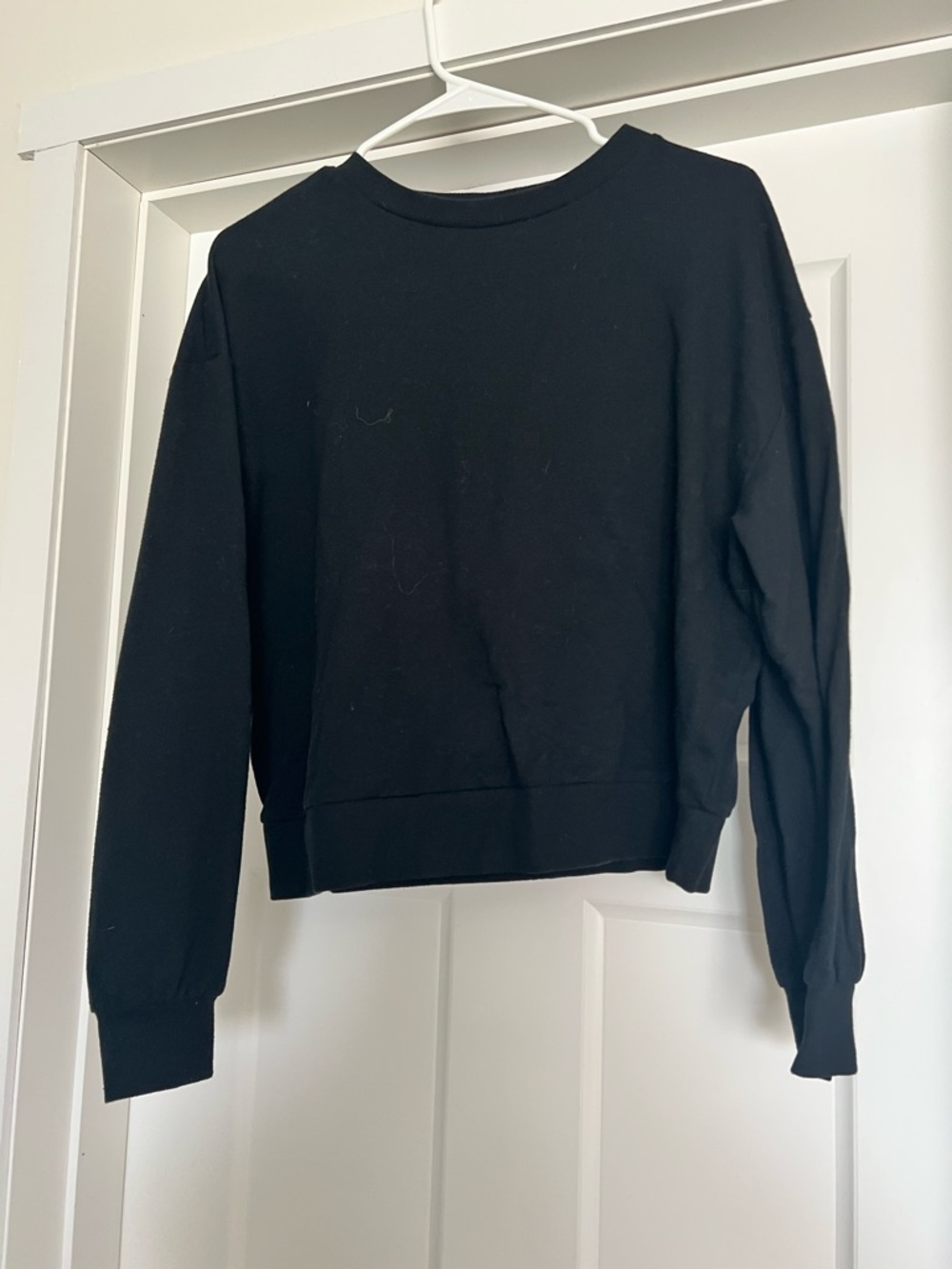 wild fable Black Crewneck Sweatshirt